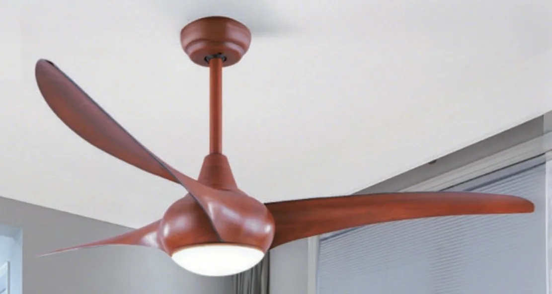 E1072 — ABS blade fan light