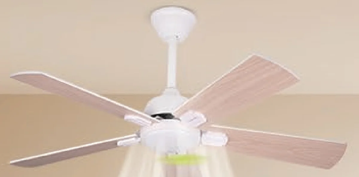E1340-A01 — Plywood blade fan light